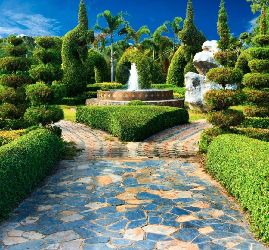 Custom residential landscaping near you across Palm Bay, FL - B & C Lawn techs