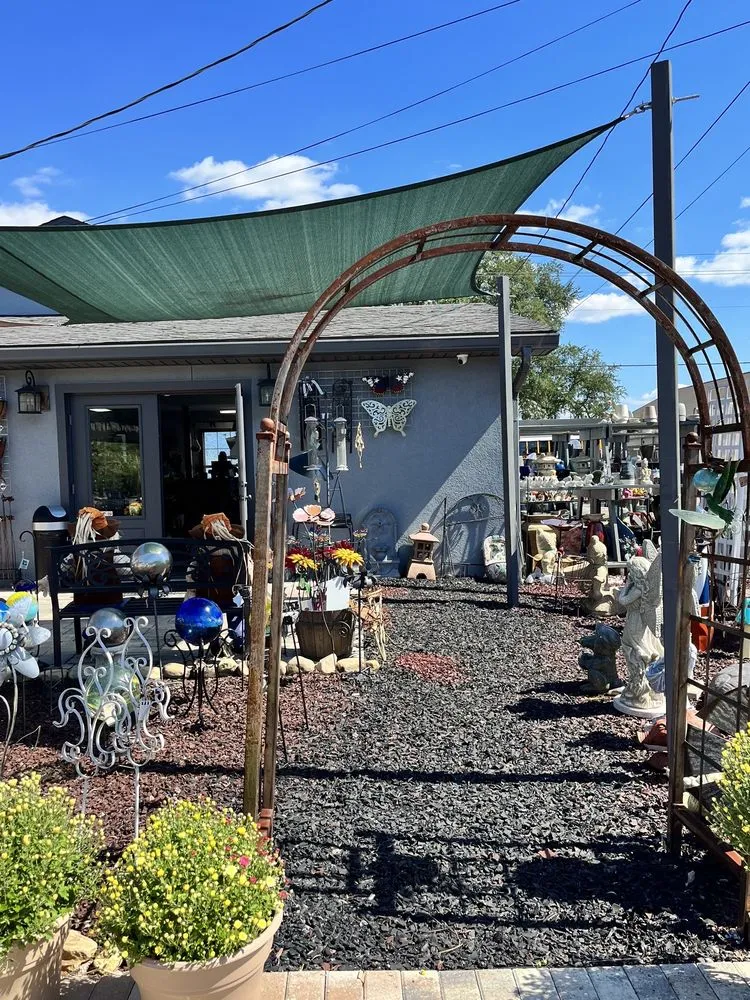 Local lawn care service experts serving Pace, FL - B & C Nursery