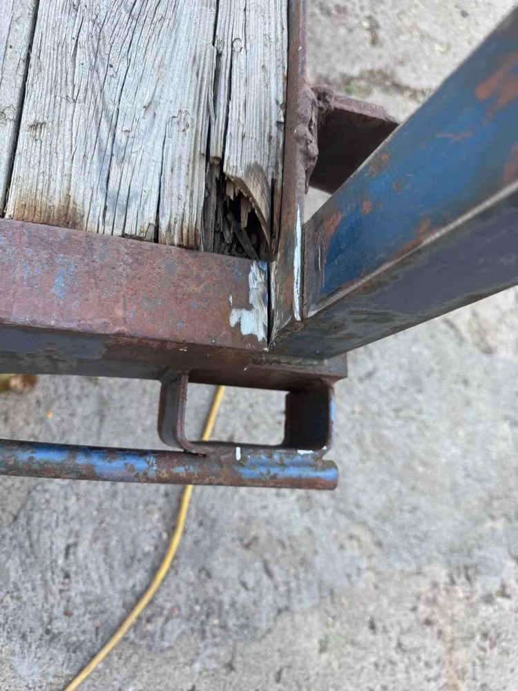 Expert yard maintenance experts serving Colorado Springs, CO - B & C Services