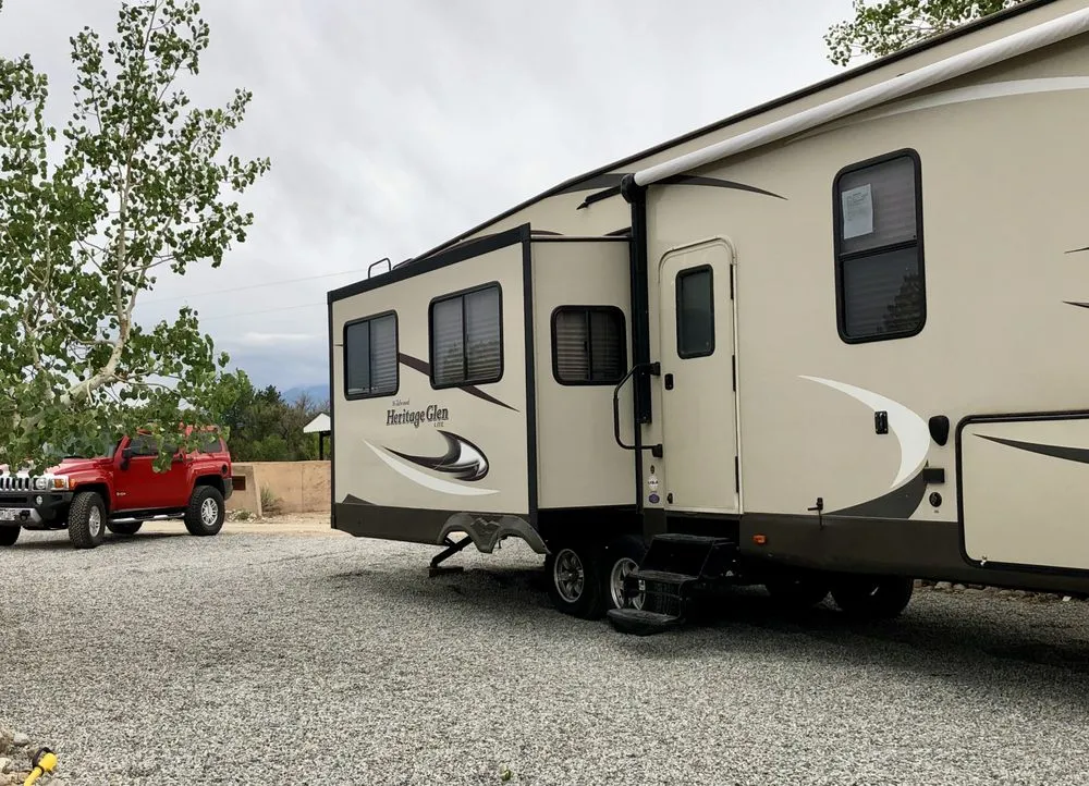 Custom lawn care service for residential properties across Colorado Springs, CO - B & C Services
