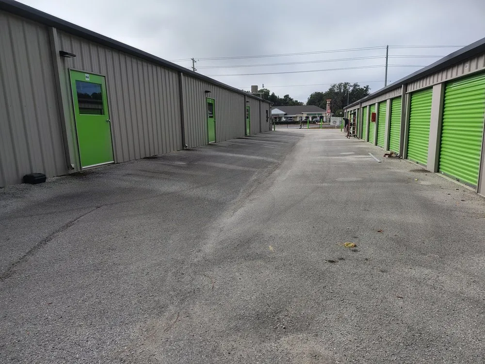 Professional lawn mowing service in Summerfield, FL by B & D Lawn Maintenance