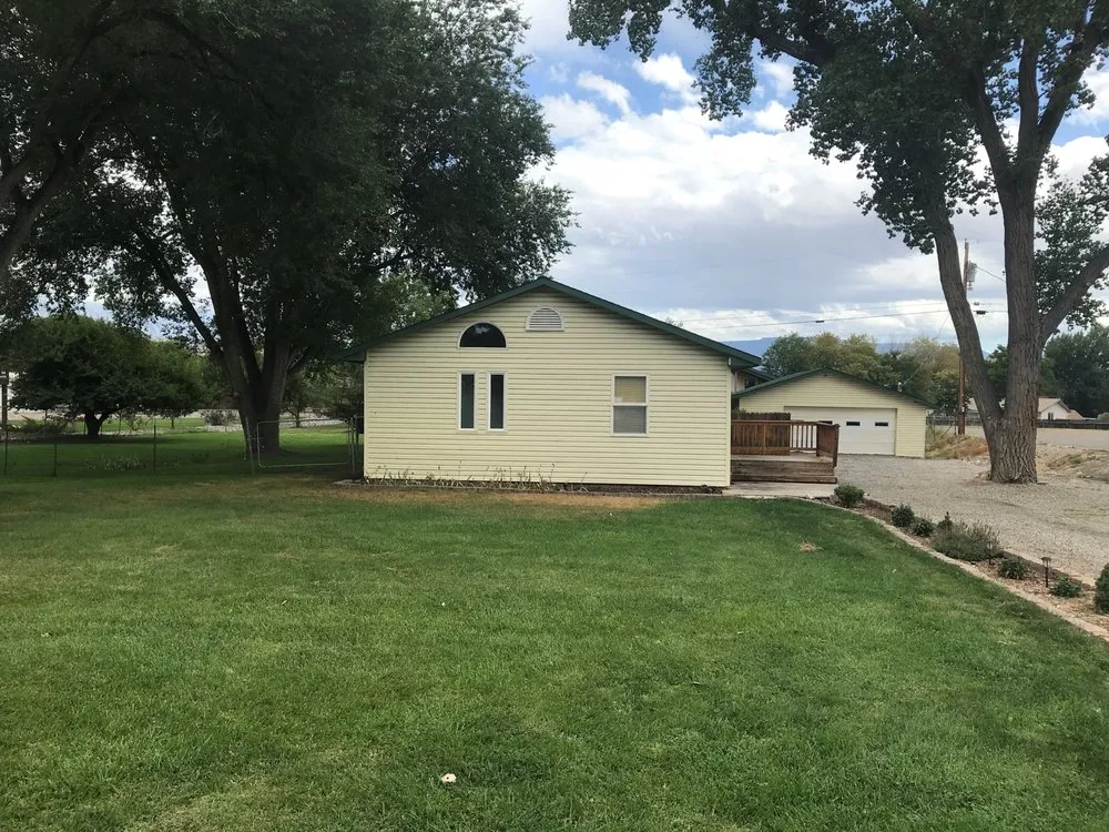 Local lawn care service in Grand Junction, CO by B & D Lawn Services