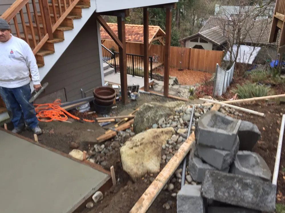 Reliable lawn care service experts serving Auburn, WA - B & G Landscaping