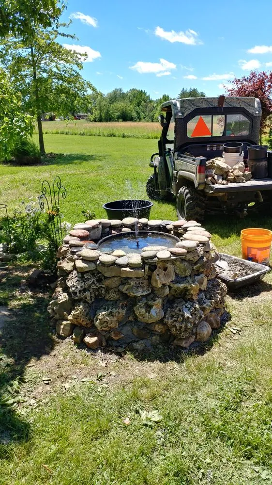 Custom yard maintenance in Ofallon, MO - B & G Lawn Care