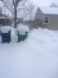 B & H'fairway'lawn Maintenance Logo