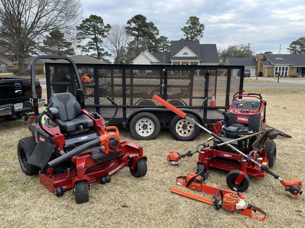 Top-rated yard maintenance for year-round maintenance in Shreveport, LA by B & K Outdoor Solutions