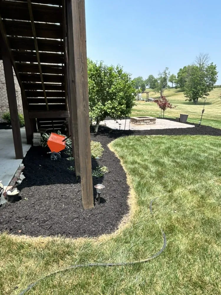Top-rated landscape design in Richmond, KY - B & R Lawncare and Landscaping