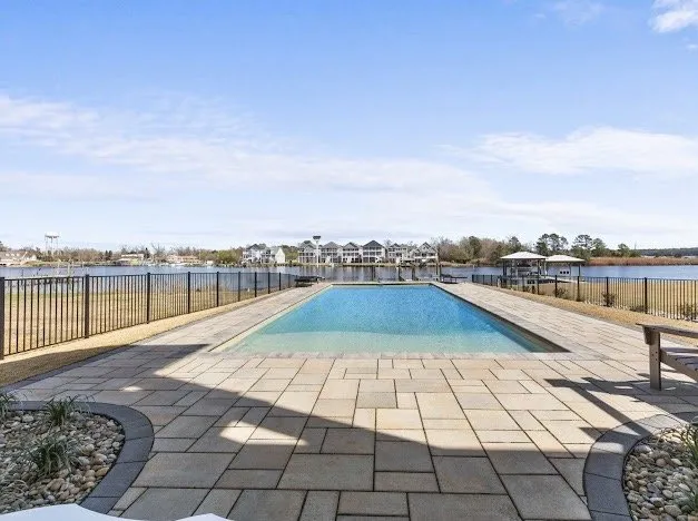 Reliable garden landscaping in Sneads Ferry, NC by B A H Landscapes & Hardscapes