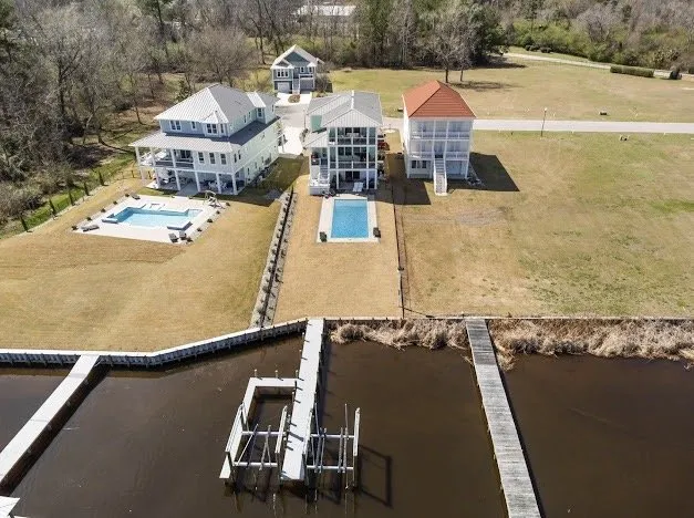 Reliable yard cleanup service in Sneads Ferry, NC - B A H Landscapes & Hardscapes