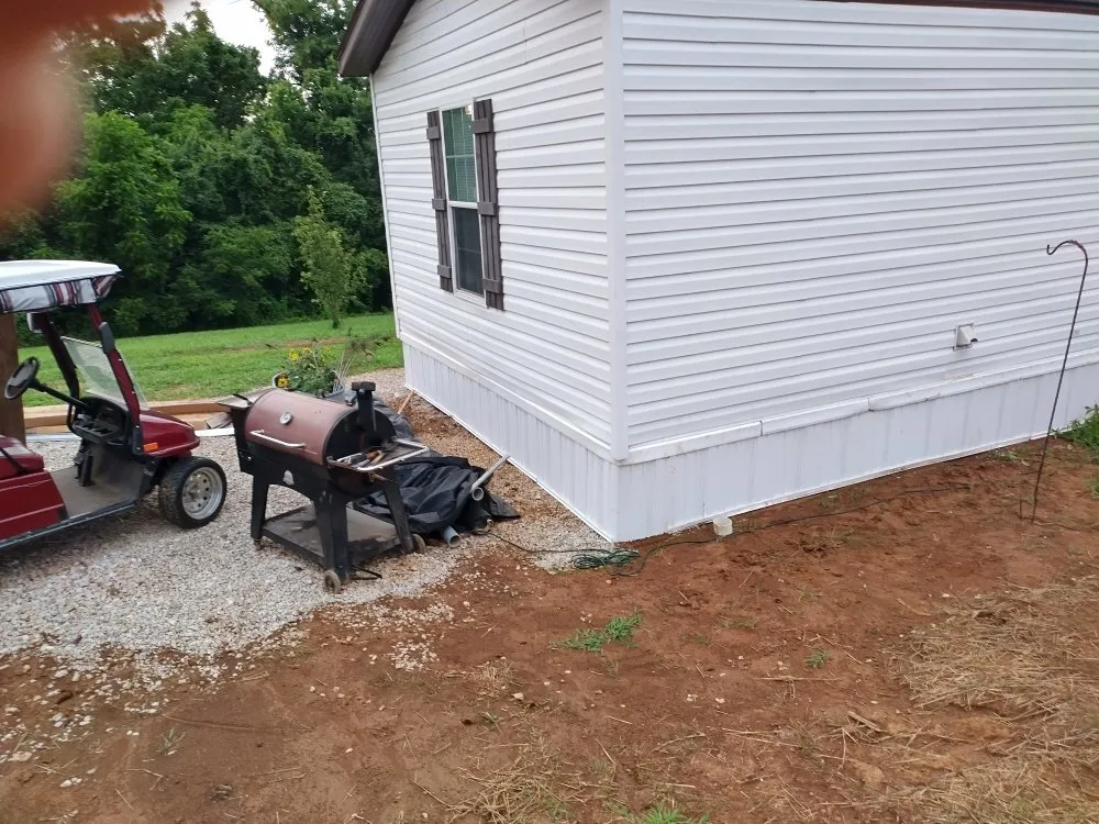 Affordable yard cleanup service experts serving Clay City, KY - B And B Home Improvement