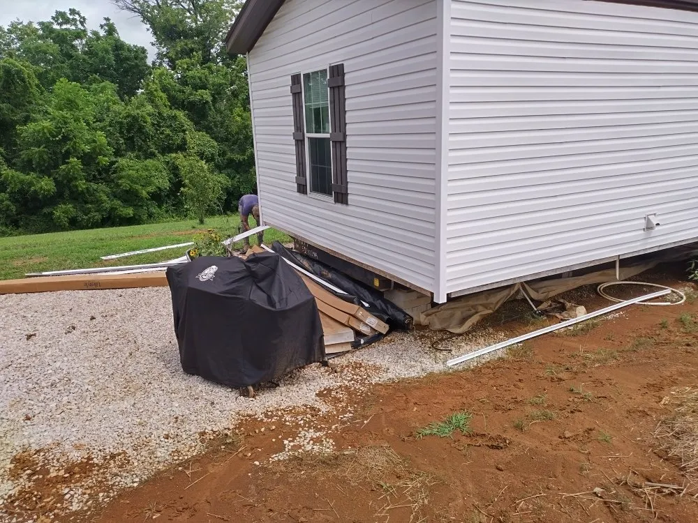 Professional garden landscaping in Clay City, KY - B And B Home Improvement