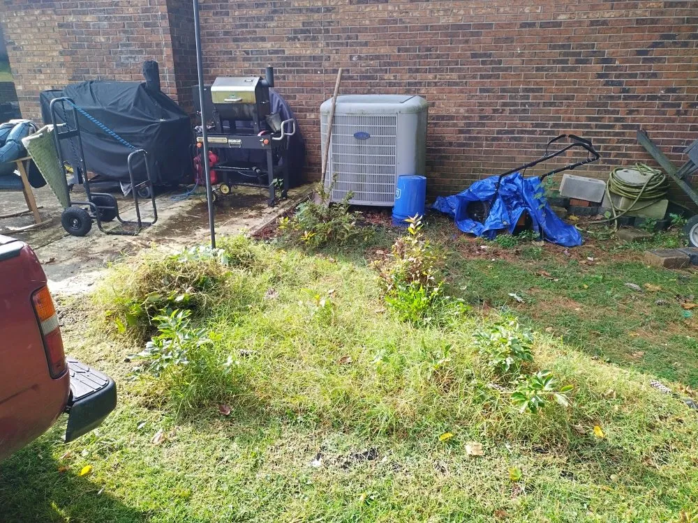 Local yard cleanup service for beautiful yards across Clay City, KY - B And B Home Improvement