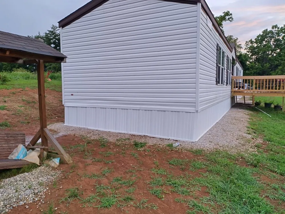 Expert yard maintenance for beautiful yards across Clay City, KY - B And B Home Improvement