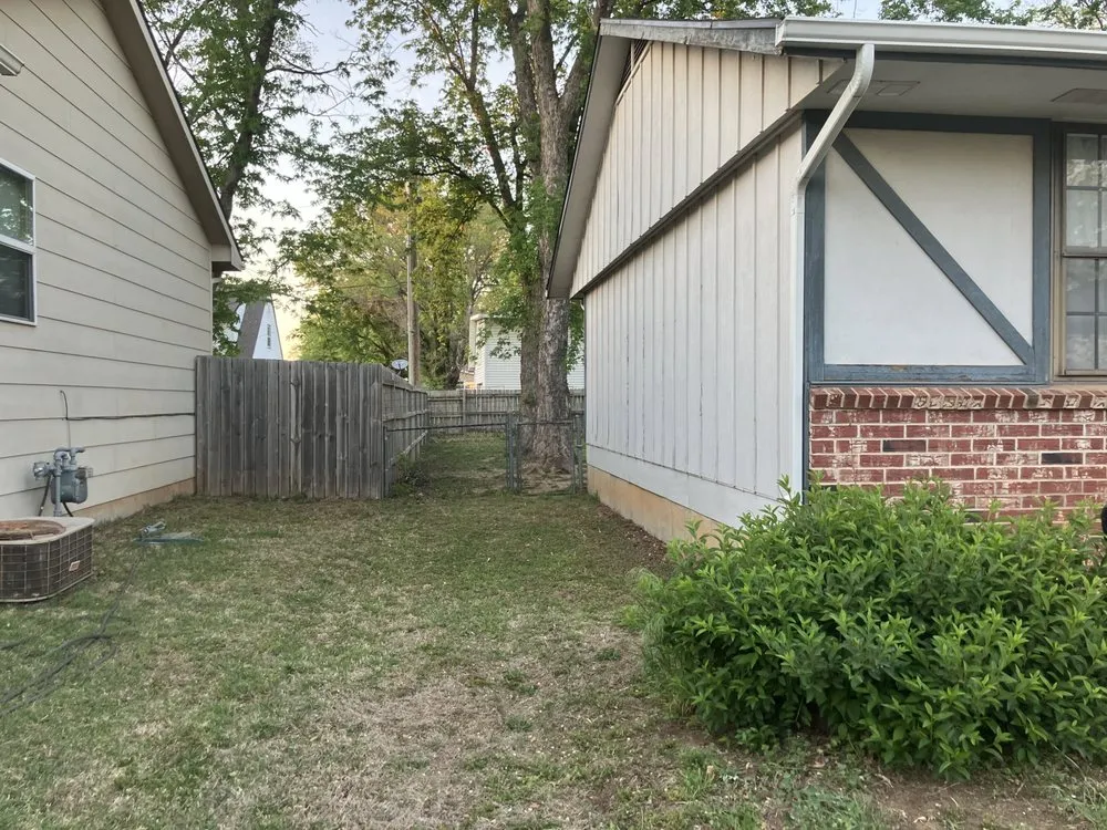 Reliable garden landscaping with custom design in Belle Plaine, KS by B And R Mowing