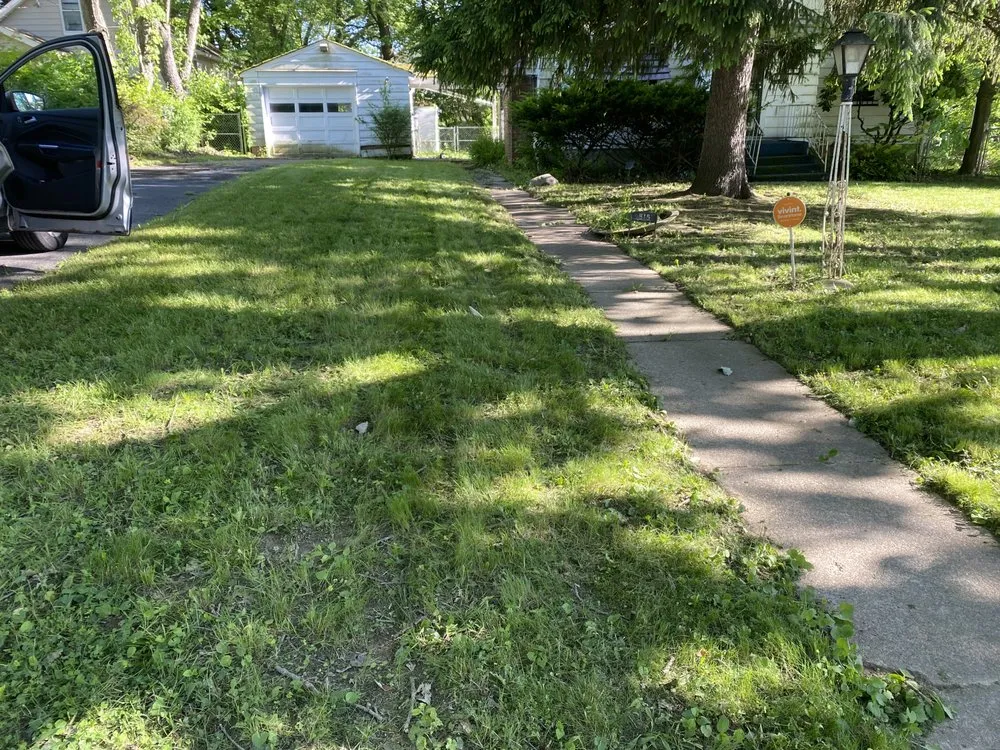 Custom lawn care service in Sebring, OH - B and S Services