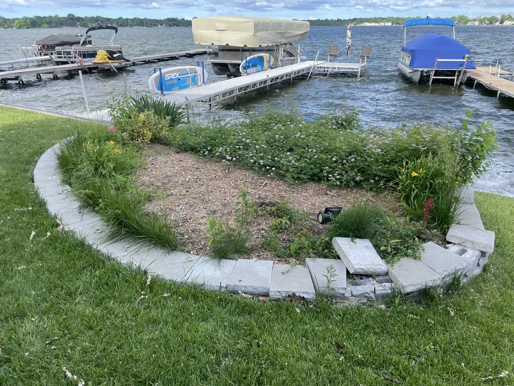 Affordable yard cleanup service experts serving Livonia, MI - B-B Services