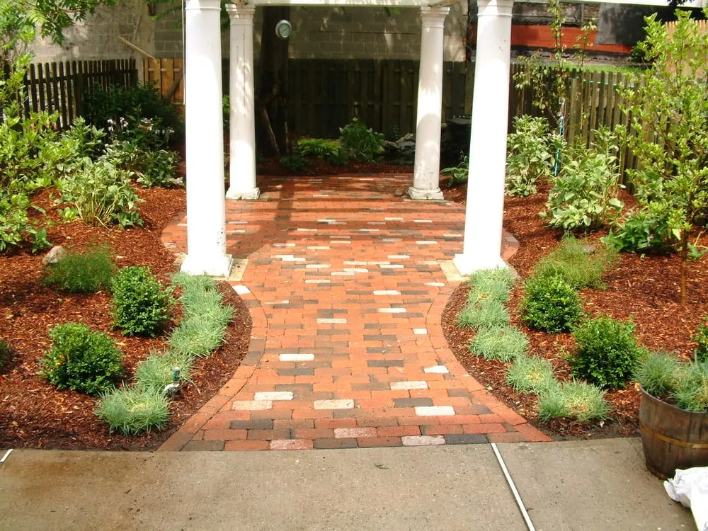 Expert lawn mowing service near you in Hoboken, NJ by B Bakelaar Landscape Design