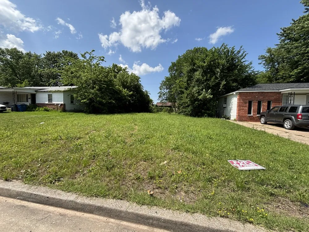 Reliable lawn mowing service with custom design across Tulsa, OK - B D Lawn Landscaping