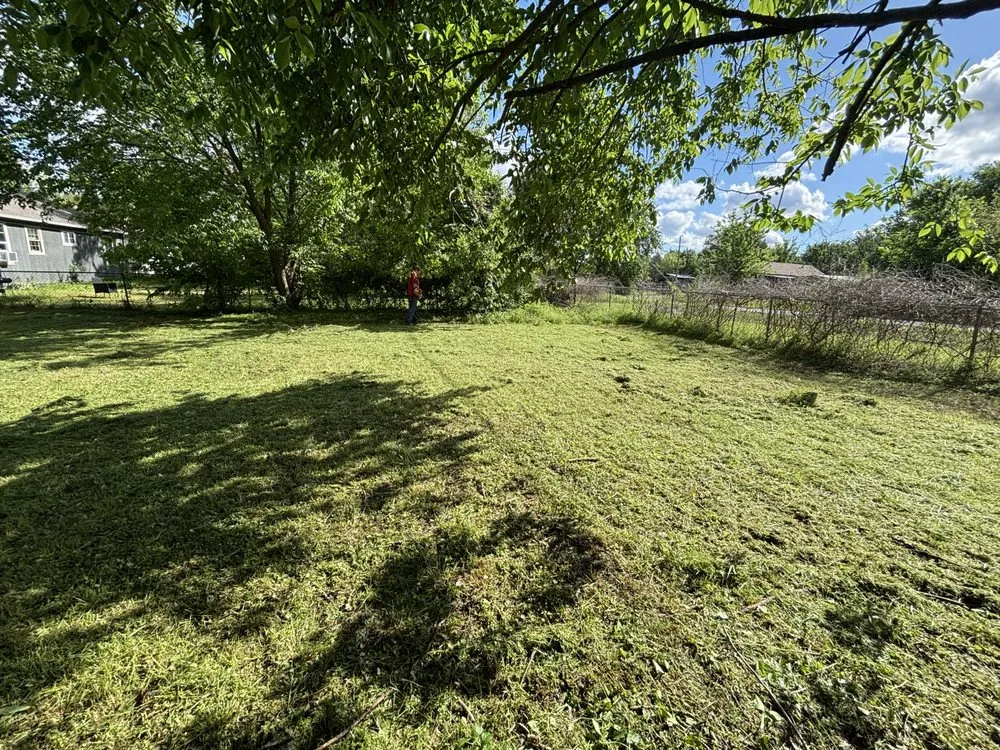 Expert lawn care service in Tulsa, OK - B D Lawn Landscaping