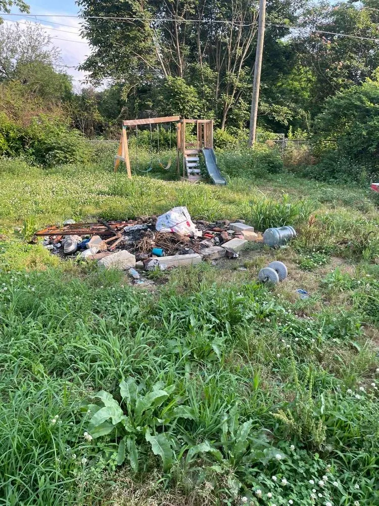 Custom lawn care service experts serving Tulsa, OK - B D Lawn Landscaping