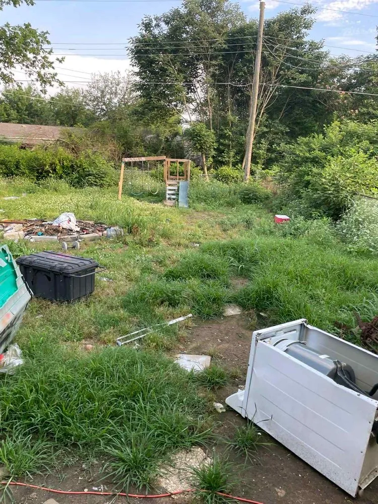 Custom lawn care service for year-round maintenance across Tulsa, OK - B D Lawn Landscaping