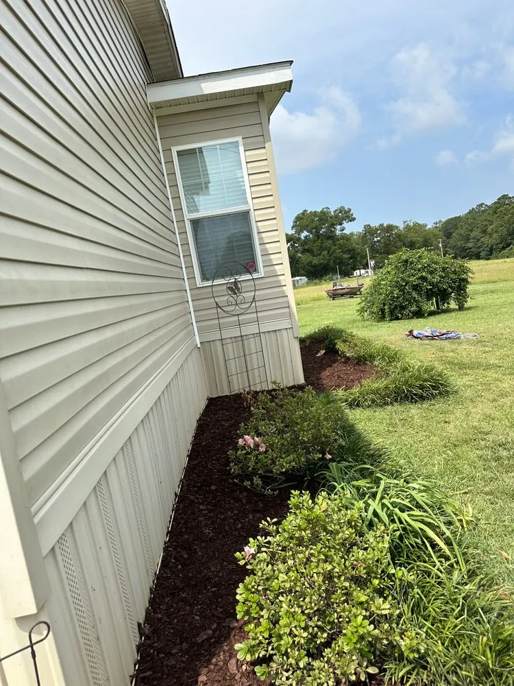Affordable landscape design in Enterprise, AL - B E Lawncare