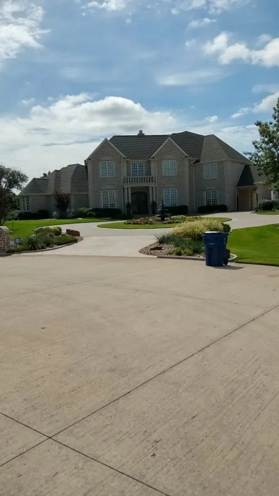 Affordable outdoor landscaping in Dallas, TX - B I D I T landsculpture