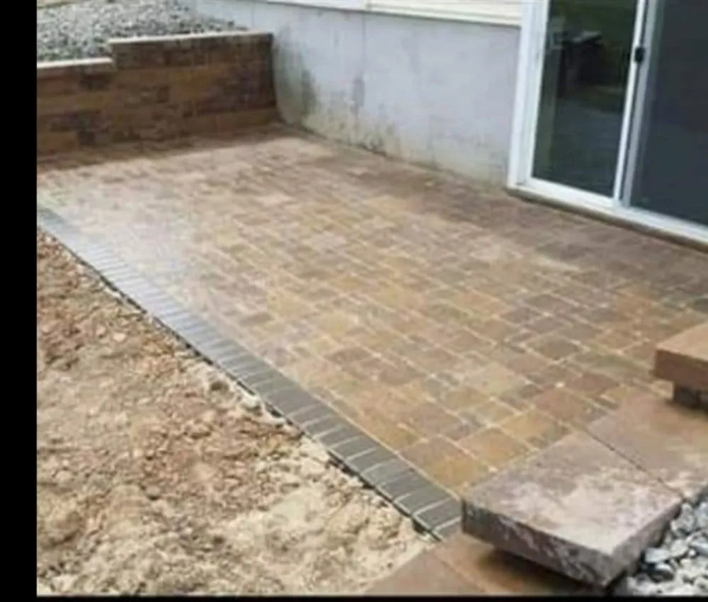 Top-rated outdoor landscaping in Warrenton, MO by B K Dwyer Landscaping