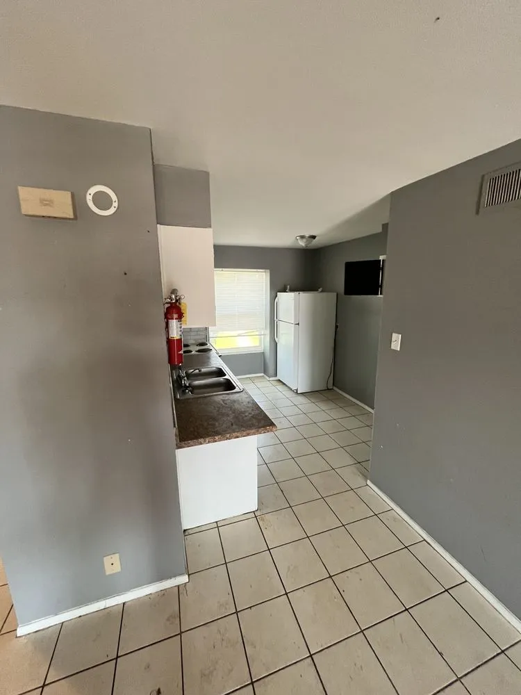 Affordable outdoor landscaping in San Angelo, TX by B-Line Services