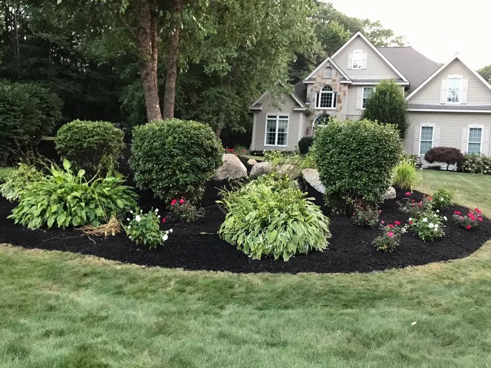 Trusted lawn mowing service for beautiful yards across Narragansett, RI - B Souza Horticultural