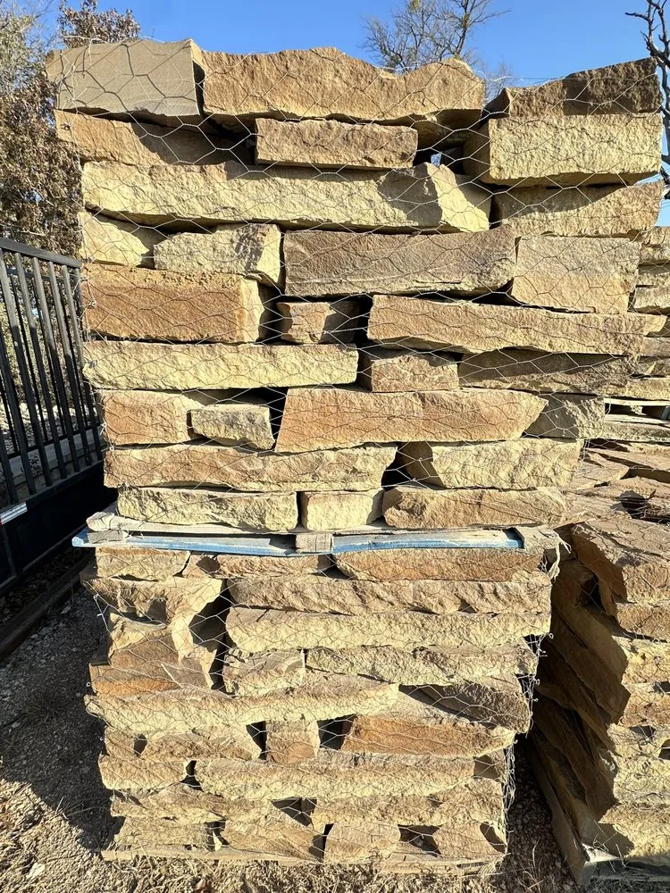 Trusted yard maintenance for year-round maintenance across Spicewood, TX - B Texas Mulch
