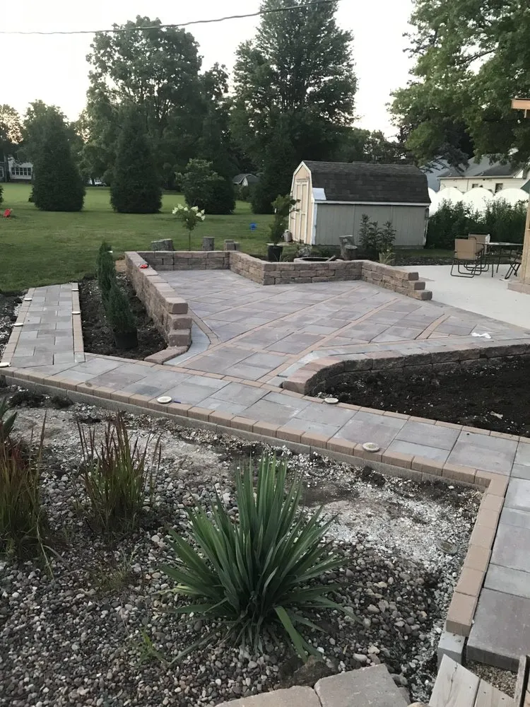 Top-rated lawn care service in Princeton, NC by B3 Scapes