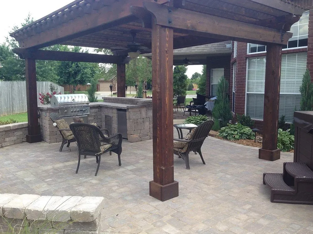 Affordable lawn mowing service in Broken Arrow, OK - BA Lawns & Landscaping