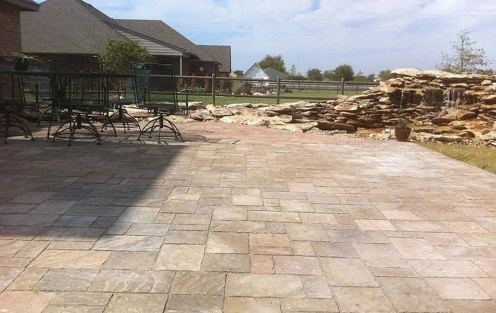 Professional yard cleanup service with custom design in Broken Arrow, OK by BA Lawns & Landscaping