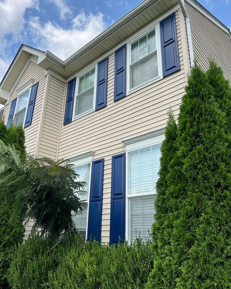 Expert lawn care service for year-round maintenance across Woodbridge, VA - BAAZ Home Improvement