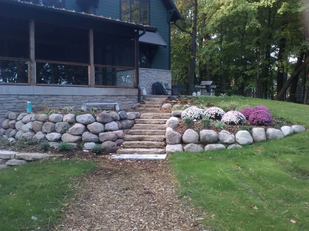 Trusted lawn care service in Elkhorn, WI - Babcock Services