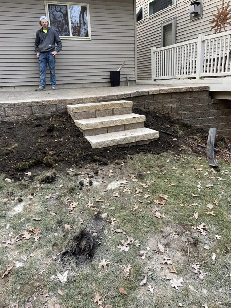 Custom lawn mowing service in Lanark, IL - Baber Service Company