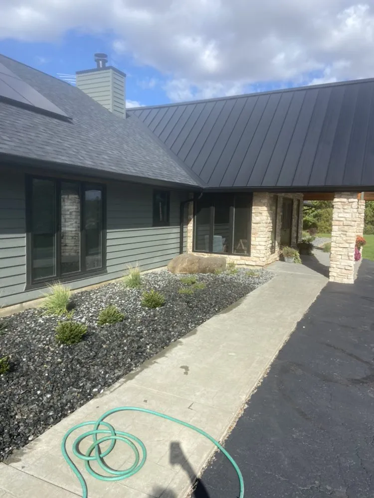 Local yard cleanup service experts serving Lanark, IL - Baber Service Company