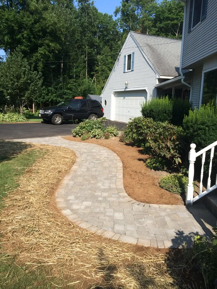 Expert yard maintenance in Brimfield, MA - Babe's Lawn Care