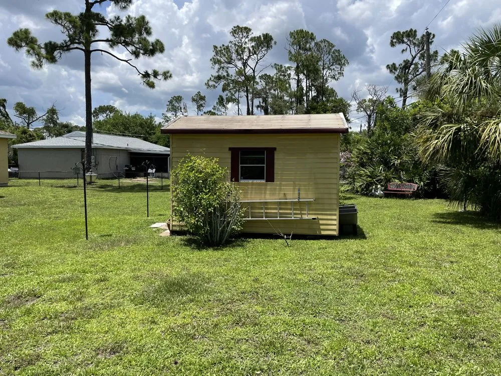 Trusted residential landscaping in Murdock, FL - Babins Lawn Service