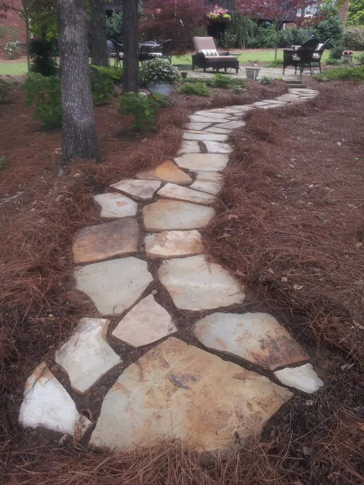 Expert yard maintenance in Pelham, AL by Baca Lanscape
