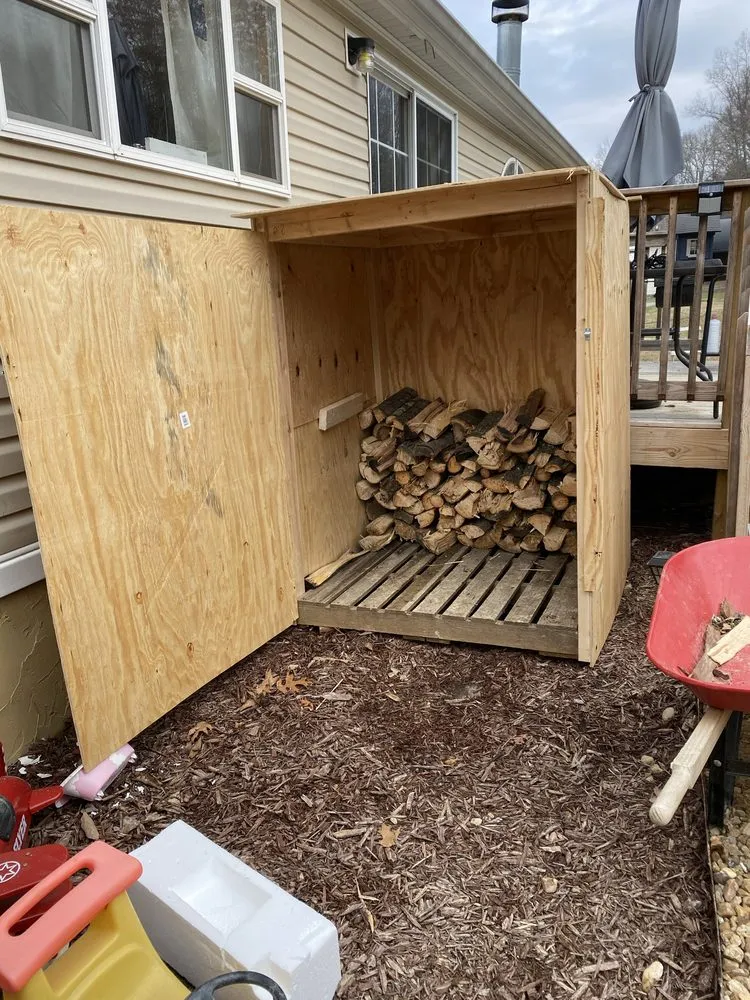 Professional lawn care service experts serving Liberty, KY - Back 40 Builds & Landscape