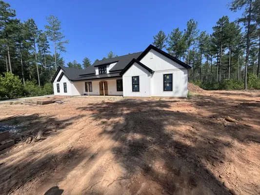 Back 40 Custom Landscapes Logo