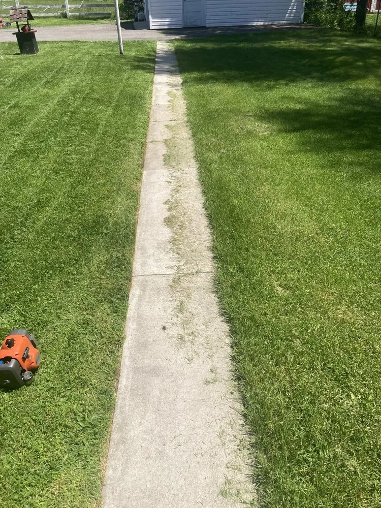 Professional outdoor landscaping for homes in Palmerton, PA by Back Your Yard