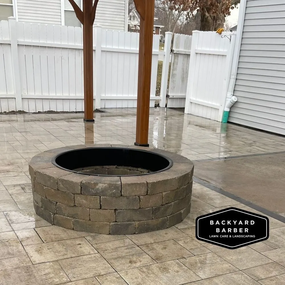 Expert yard cleanup service in Quincy, IL - Backyard Barber Lawn Care And Landscaping