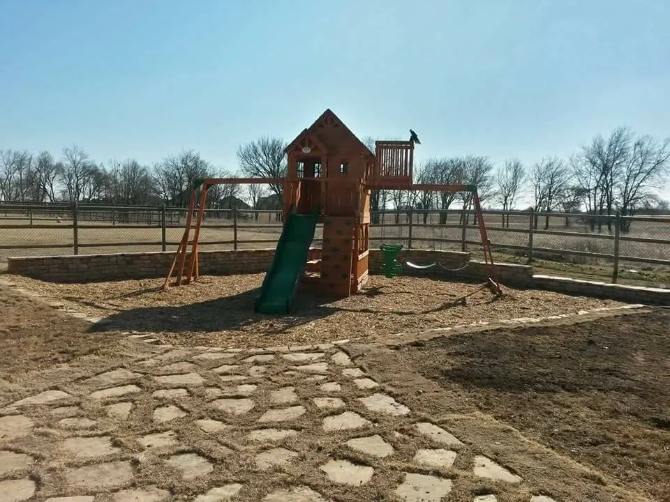 Affordable outdoor landscaping for beautiful yards in Owasso, OK by Backyard Builders Pro