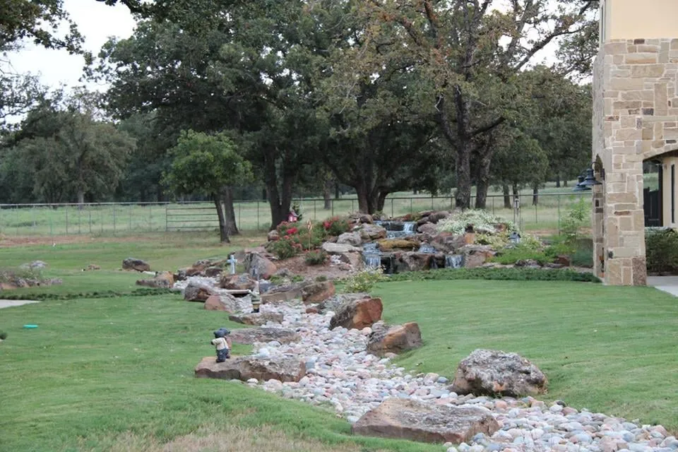 Custom lawn mowing service in Aubrey, TX by Backyard Concepts