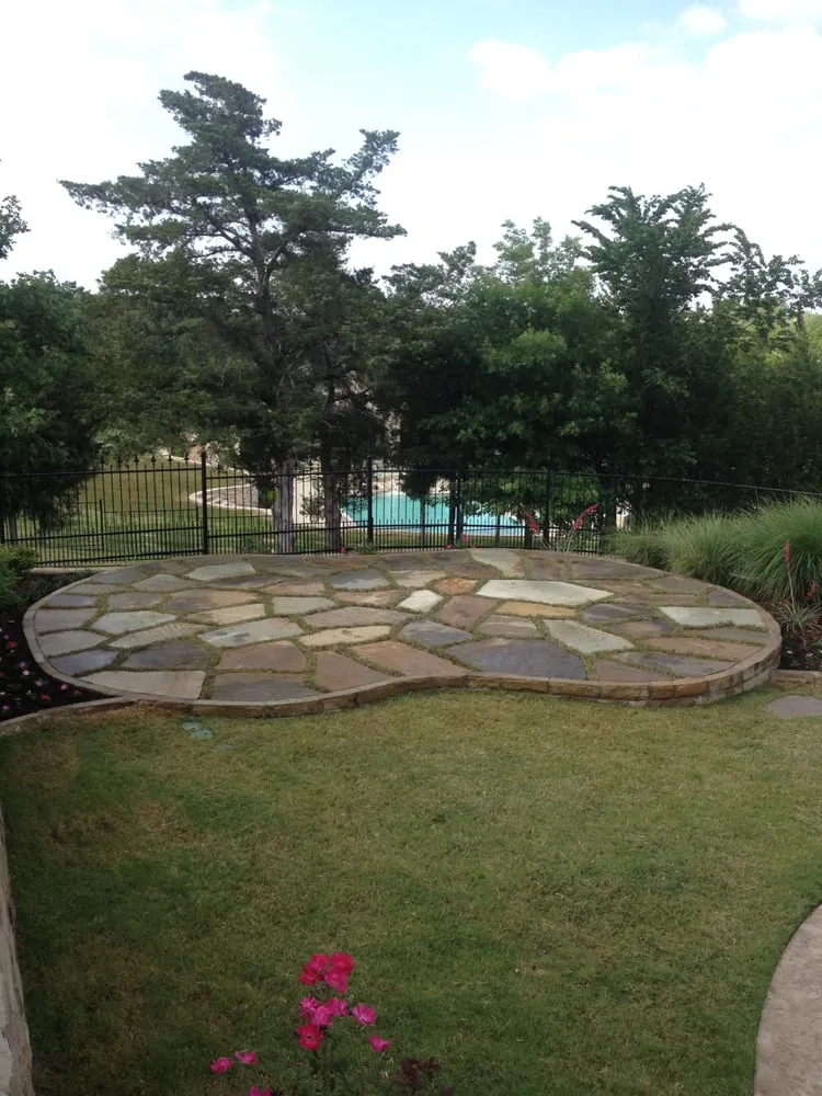 Reliable yard cleanup service experts serving Frisco, TX - Backyard Creations