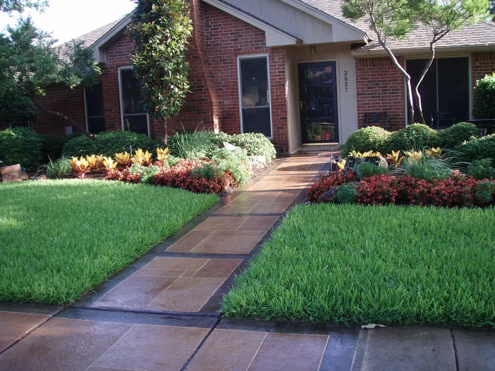 Affordable yard maintenance experts serving Frisco, TX - Backyard Creations
