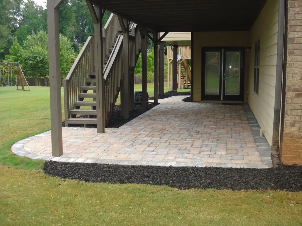 Custom lawn mowing service for beautiful yards in Grayson, GA by Backyard Escapes